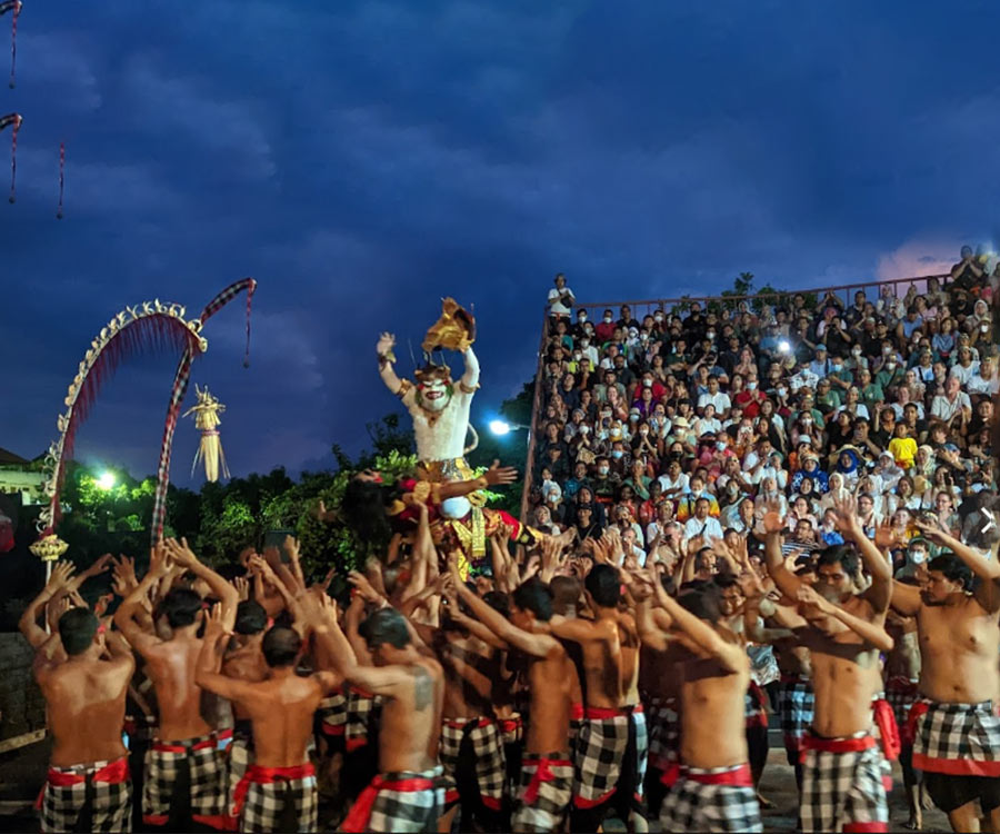 uluwatu kecak dance